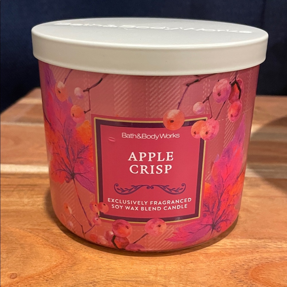 ***Relisting Soon*** BBW Apple Crisp 3 wick candle